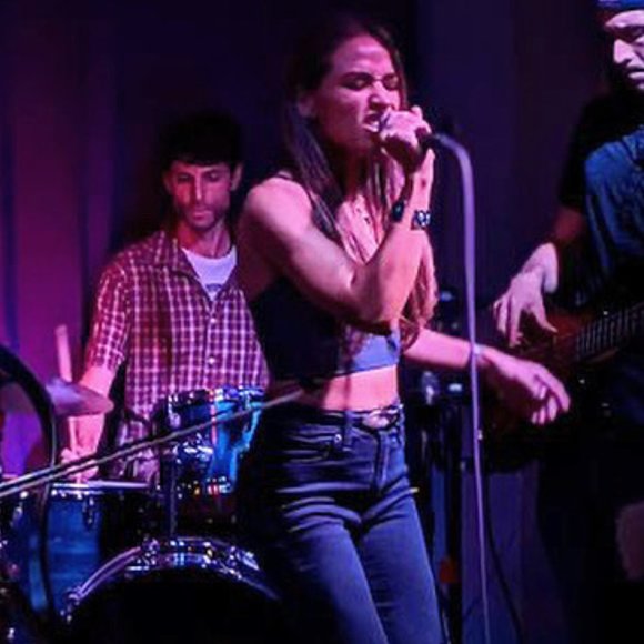 Elena Artist & Seller 🎶 - Picture 3 of 4